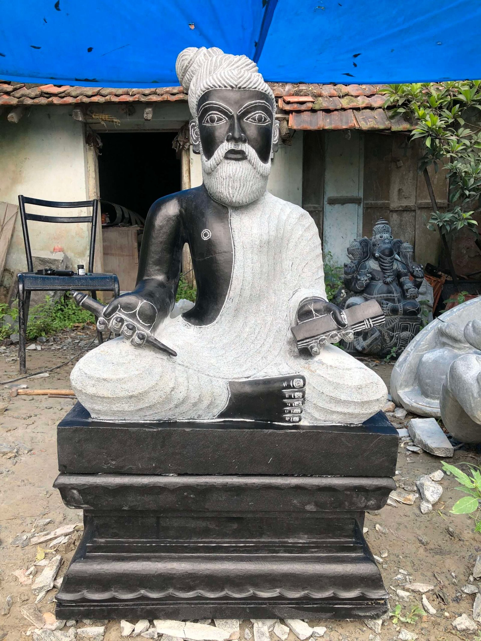 Black Granite Stone Buddha Statue at Rs 60000, Stone Home And Garden Decor  in Mahabalipuram