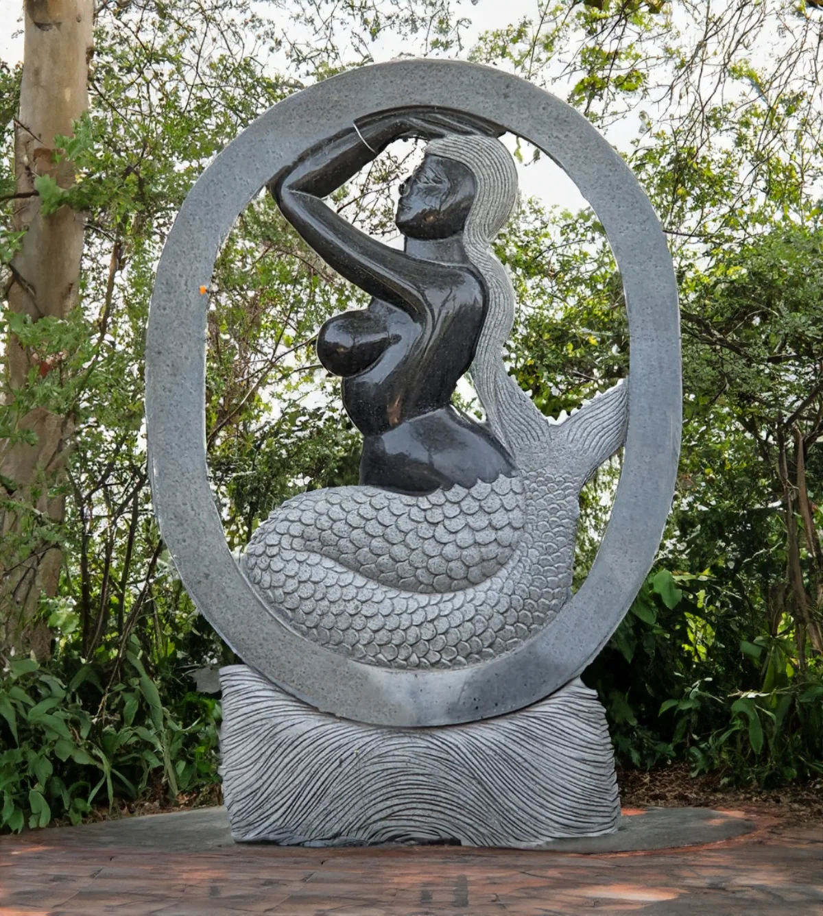 Naked Lady Sea Fish 5ft | Granite Stone