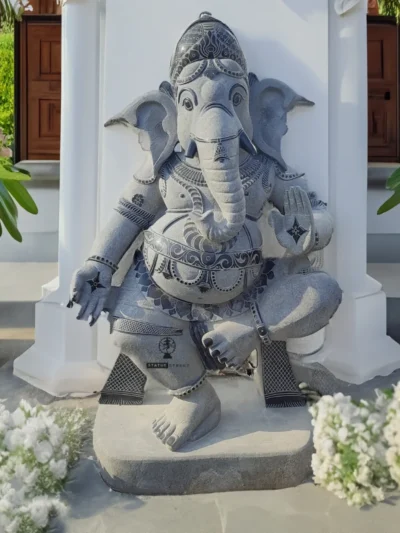 Traditional Ganesha 4ft | Granite Stone