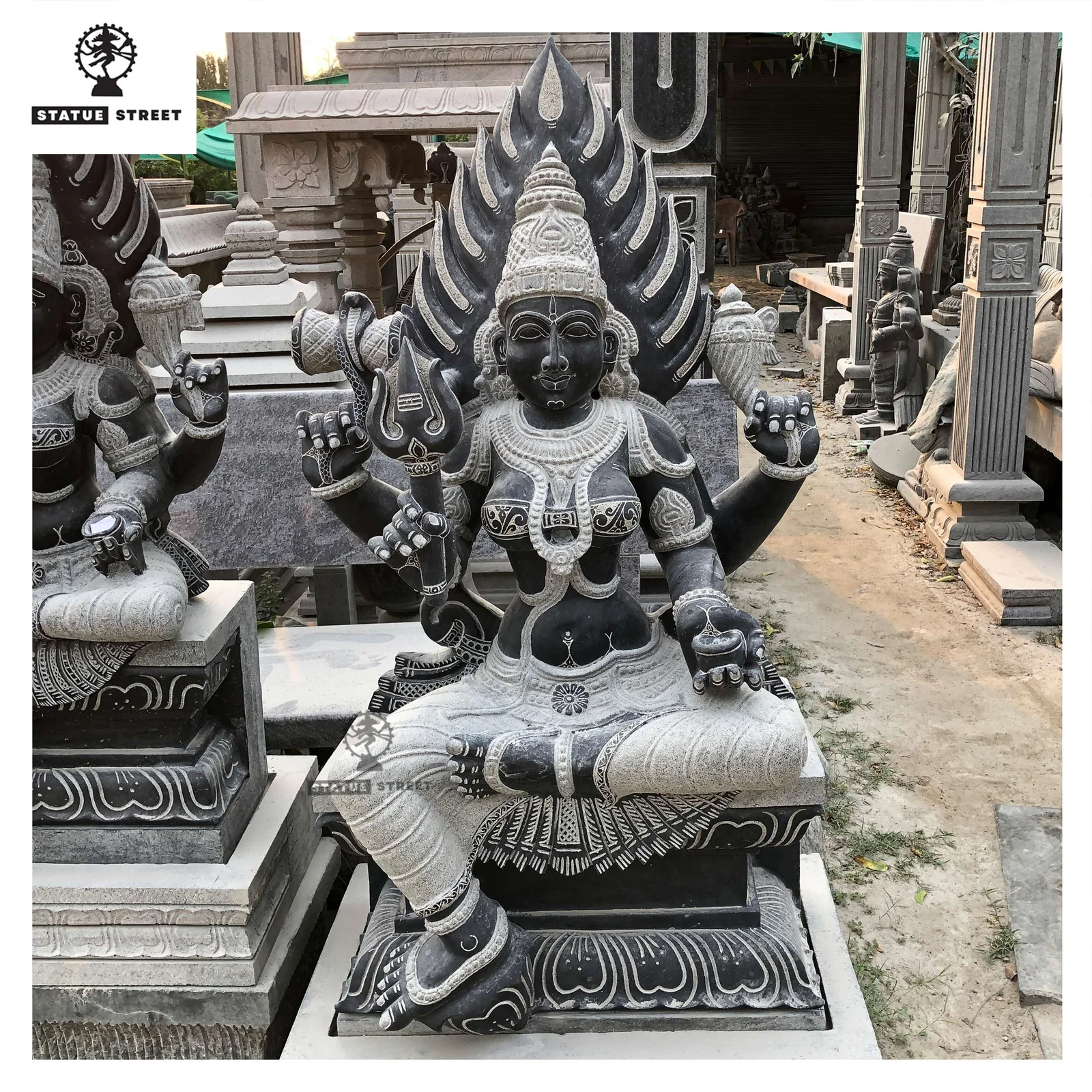 Muthumariamman 5ft Stone Sculpture