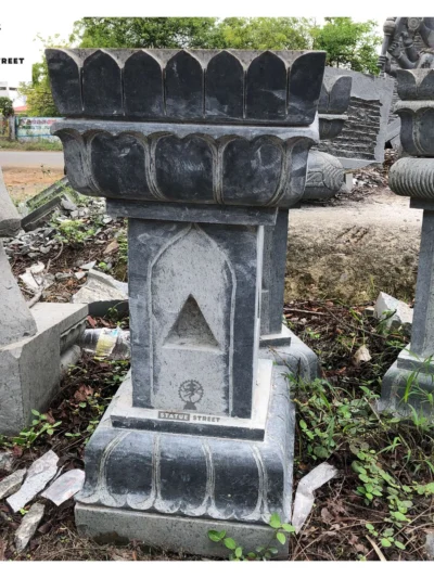 Granite Tulasi Maadam